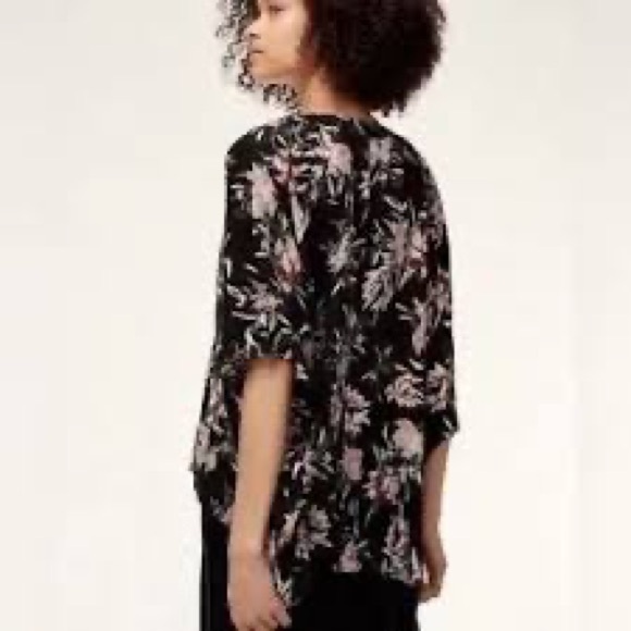 ARITZIA TALULA Cosima Floral Kimono Open Cape Oversized Cardigan Black XXS/XS - Picture 5 of 16